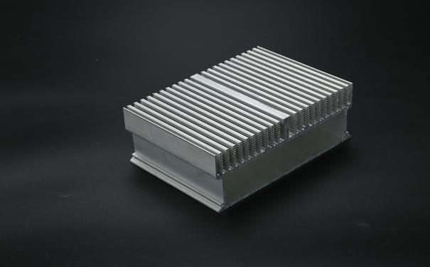 妖精视频免费在线观看散熱器分析